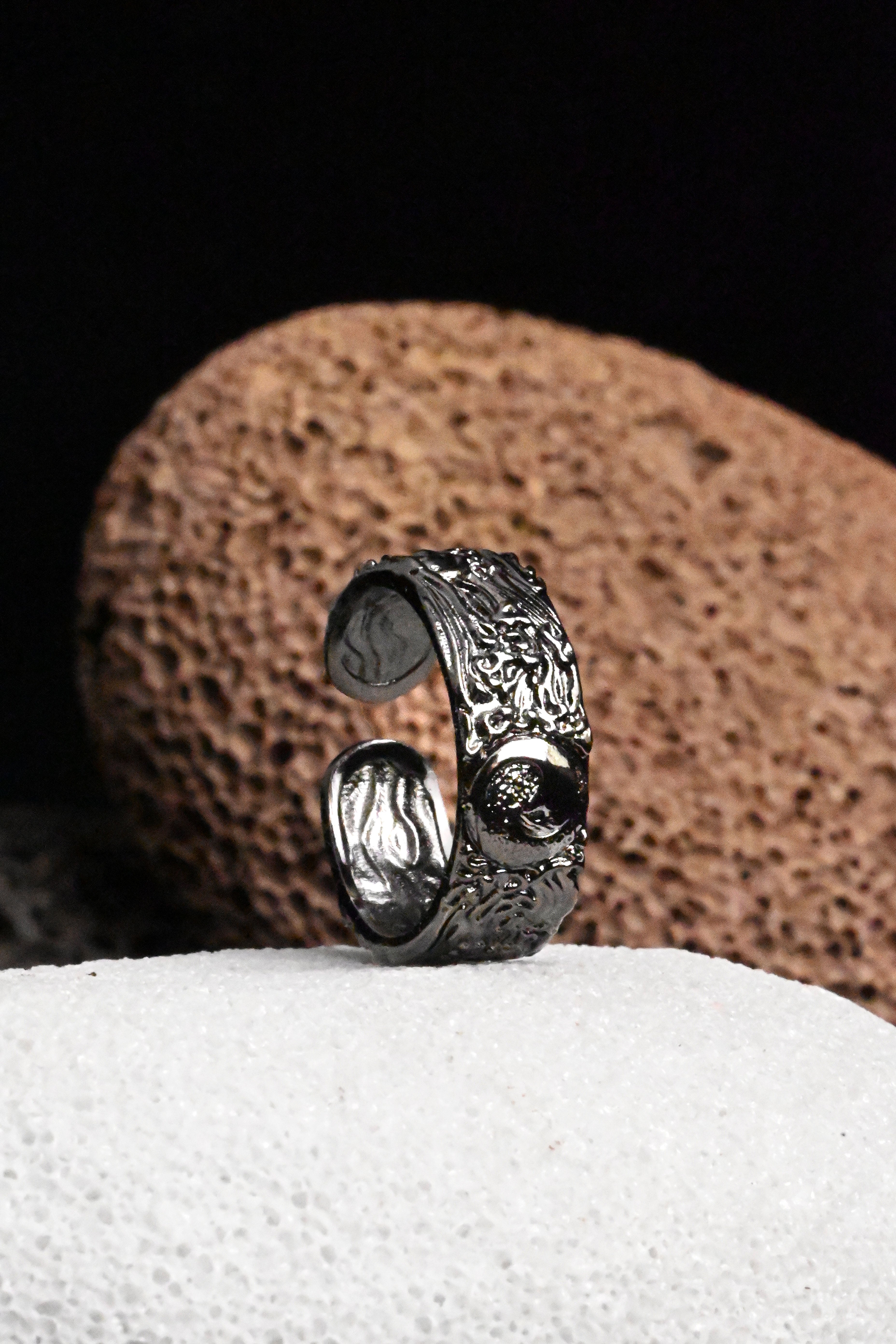 The Dao of Nature Meditation Ring with Tai Chi Charm