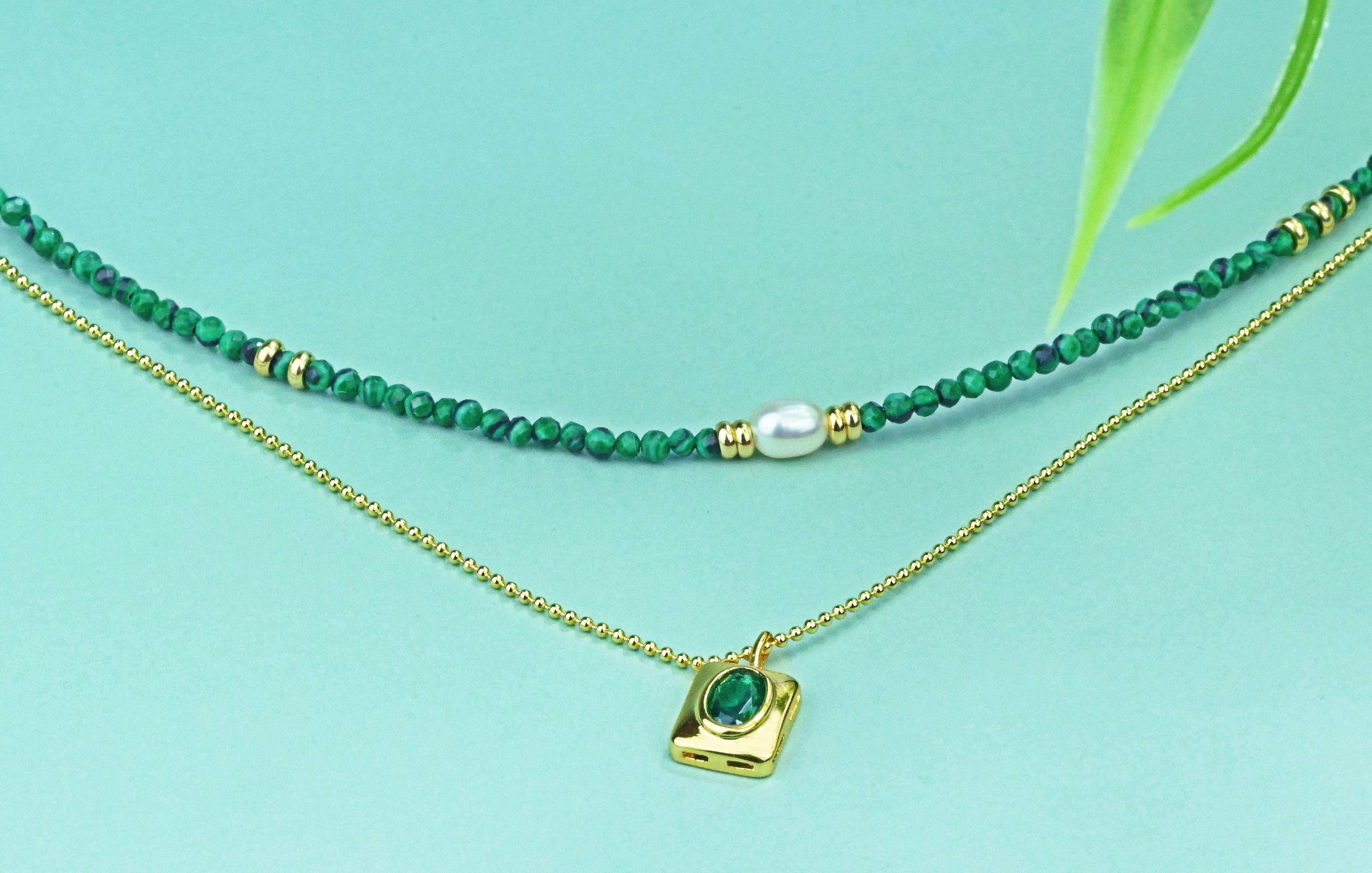 The Harmonious Dance of Light and Nature: A Layered Emerald Green Pearl Necklace of Timeless Elegance